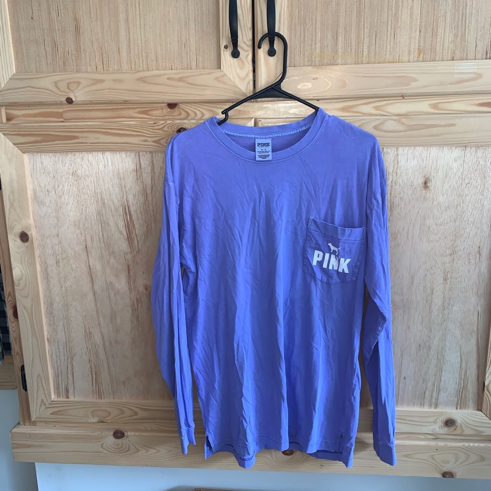 Pink Victoria’s Secret graphic tee shirt size M